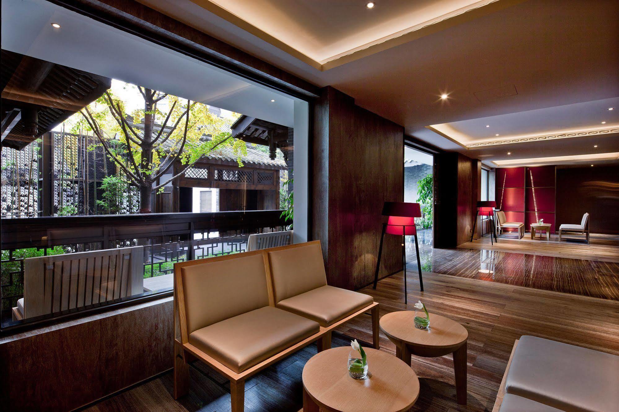 Guanyin Yiyuntai Hotel Chengdu Exterior photo