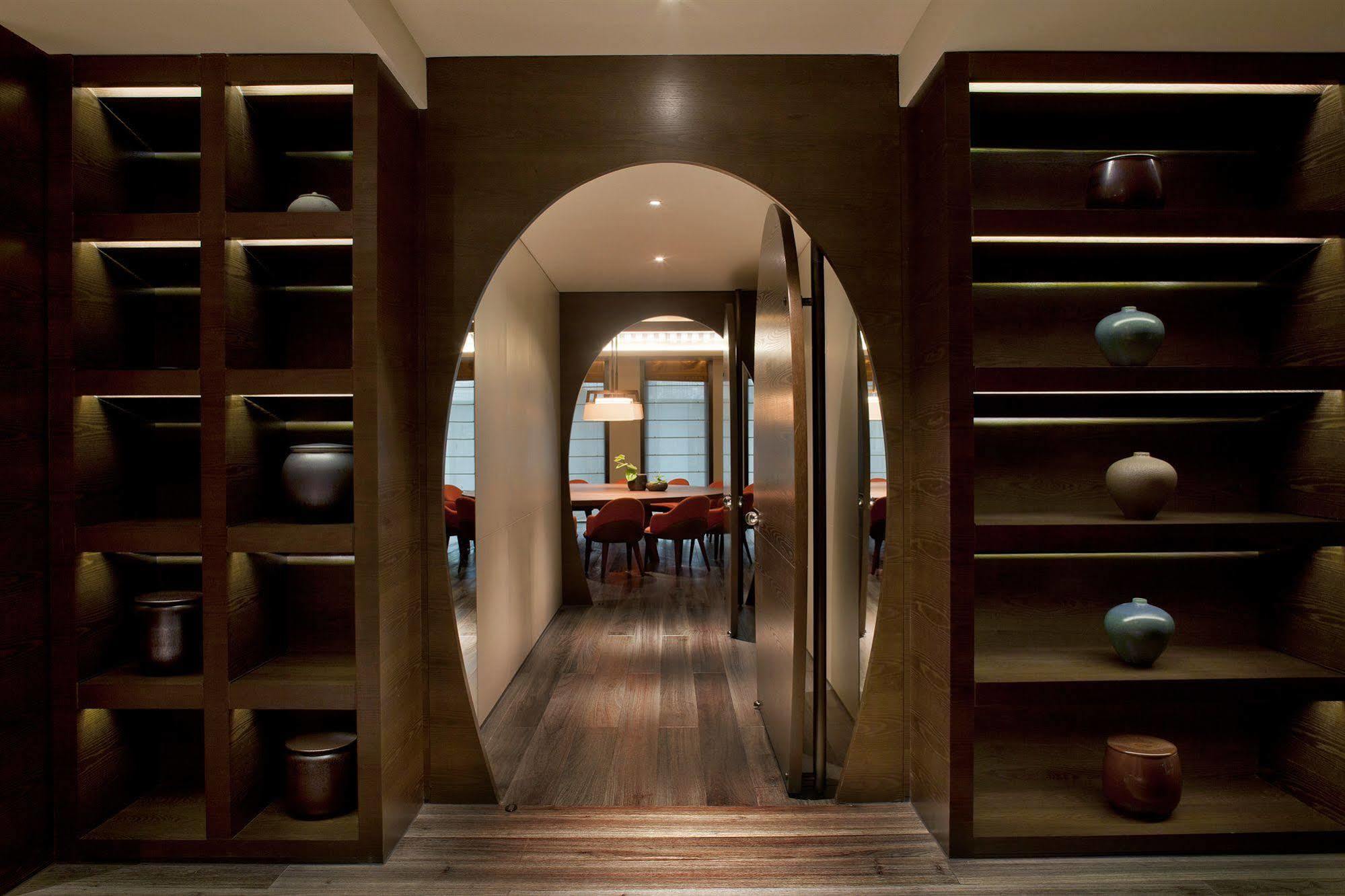 Guanyin Yiyuntai Hotel Chengdu Exterior photo